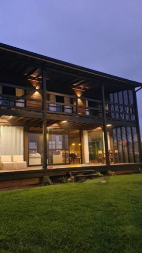 Casa pertinho do mar na Praia da Gamboa